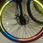 F07034 26 Inches Wheel Rim Reflective Stickers Decal Stickers for Mountain Bike Cycling Random Color-