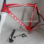 700C red and white carbon bicycle/cycling road frameset OEM painting carbon road bike frame