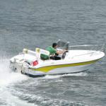 480 Sport motorboat