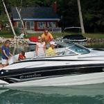 Cabin Cruiser - Crownline Boats / Caddy Cabins / 230CCR