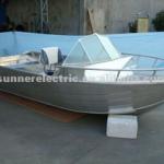 aluminum boat with console