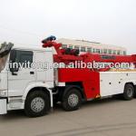 SINOTRUCK HOWO 8x4 road truck wrecker