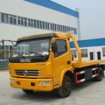 dongfeng 4*2 going up and down wrecker truck,tow truck,towing truck