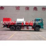 Well flushing and paraffin removal truck
