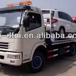 Dongfeng Road Wrecker Towing Two Cars