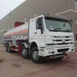 HOWO 8*4 oil tank truck