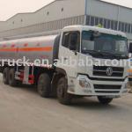 8x4 drive 27-35M3 New Oil Tanker Truck Dongfeng brand