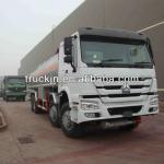 SINOTRUK HOWO 8X4 Oil Tank TRUCK/oil truck