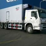 SINOTRUK HOWO 266HP refrigerated truck-